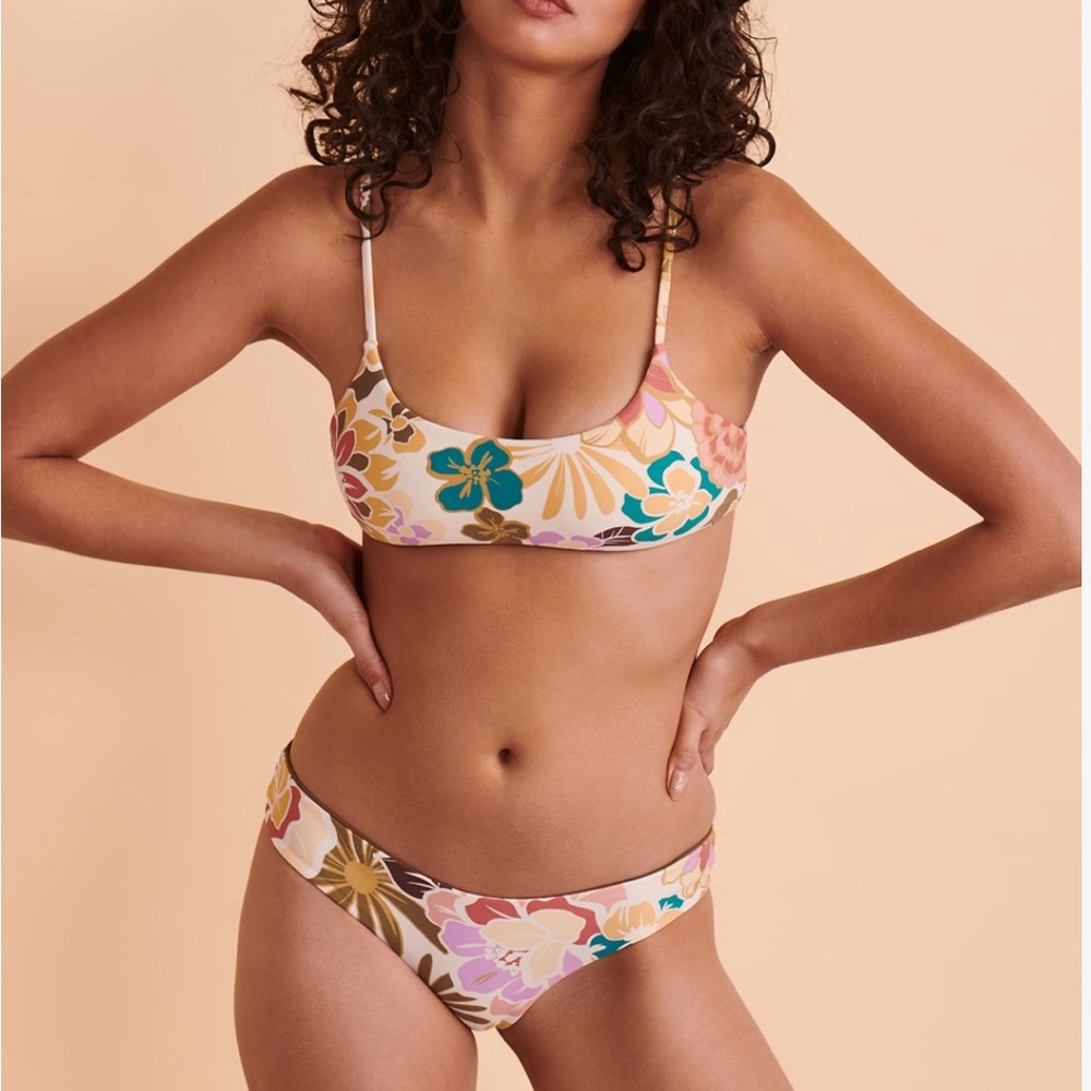 O’Neill MEADOW FLORAL Surfside Reversible Bralette Bikini size Small